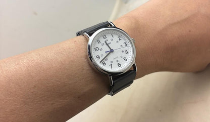 TIMEX 077 Quartz Men's Watch — Japanese