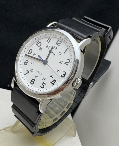 TIMEX 077 Quartz Men's Watch — Japanese