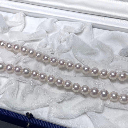 MIKIMOTO K14WG pearl necklace with 7.0-7.5mm pearls and 46cm length shown on white background