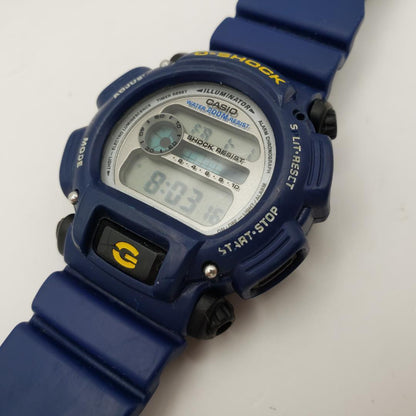 CASIO DW-9052 Digital Men's Watch — Japanese