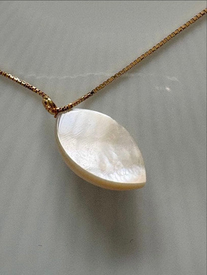 Tasaki K18 Marquise Mabe Pearl Necklace with 2cm pearl and 45cm adjustable 18K gold chain