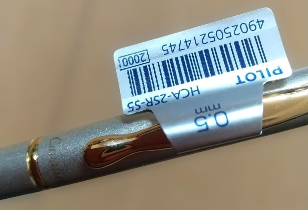 Unused PILOT Cavalier mechanical pencil in silver with gold metal fittings
