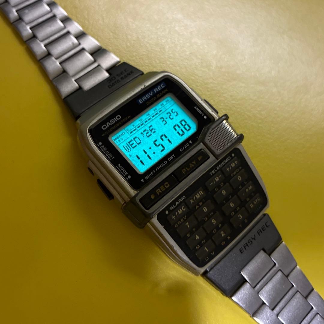 CASIO DATABANK E-700 Digital Men's Watch — Japanese