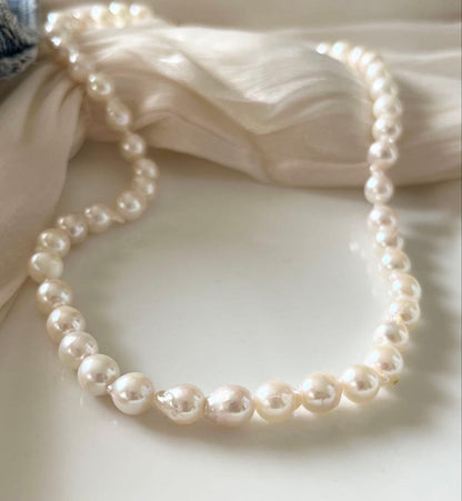 Akoya pearl baroque necklace with 6.5-7.0 mm genuine pearls on a 42.5 cm chain