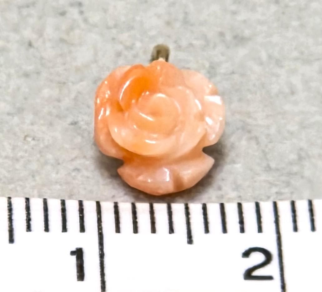 agete Pink Coral Rose SILVER Top model 42737 featuring pink coral material, used with minor scratches possible