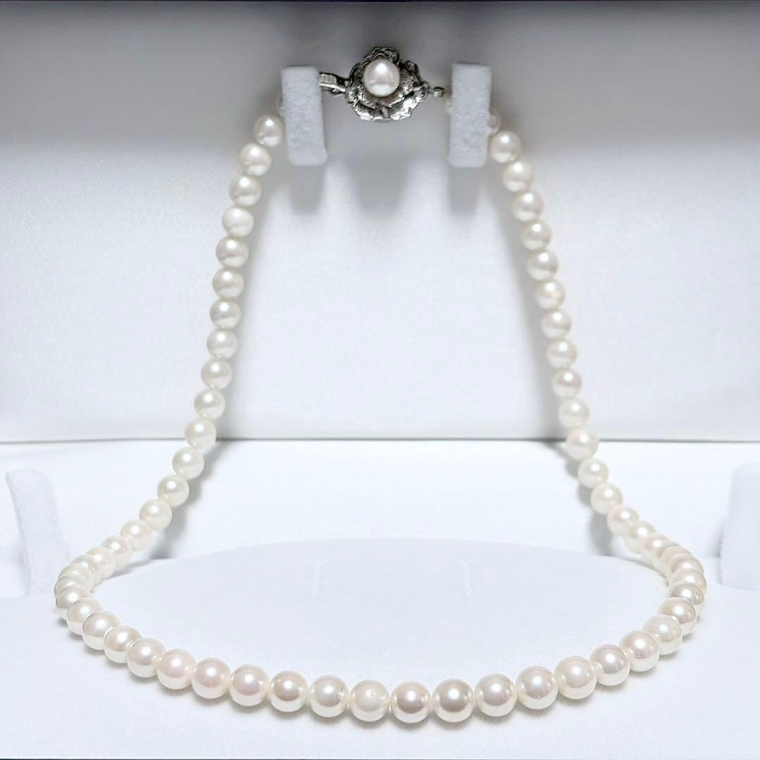 Honjima Pearl Akoya 6.1mm white pearl necklace with silver metal fittings, 42cm length