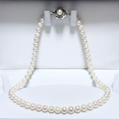 Honjima Pearl Akoya 6.1mm white pearl necklace with silver metal fittings, 42cm length