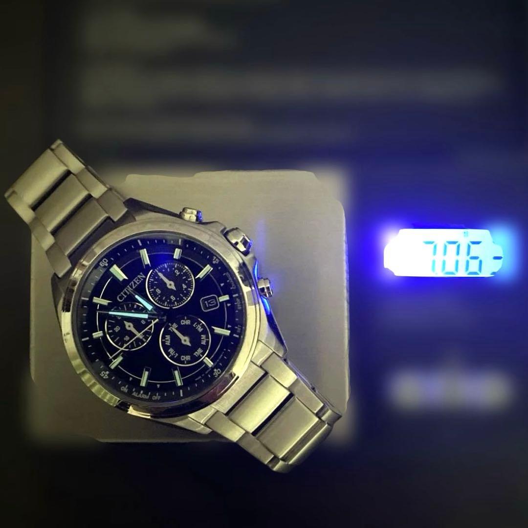 Citizen E820 Solar Men's Watch — Japanese