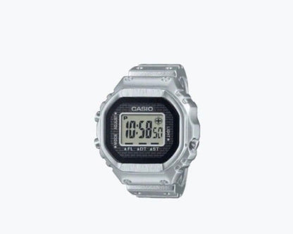 CASIO CRW-001-1JR Digital Men's Watch — Japanese