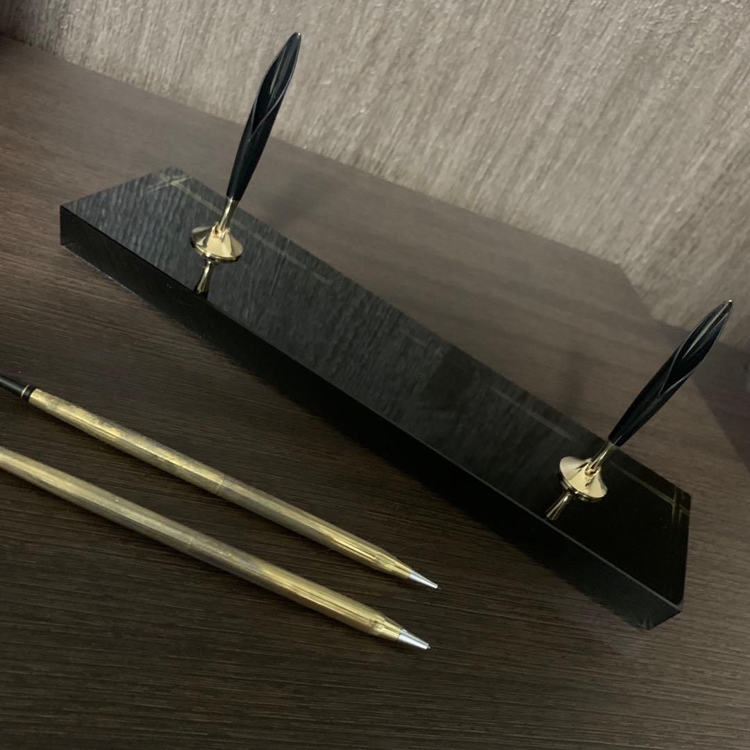 Cross pen holder set in black wood grain design with sharp pen and non-working ballpoint pen