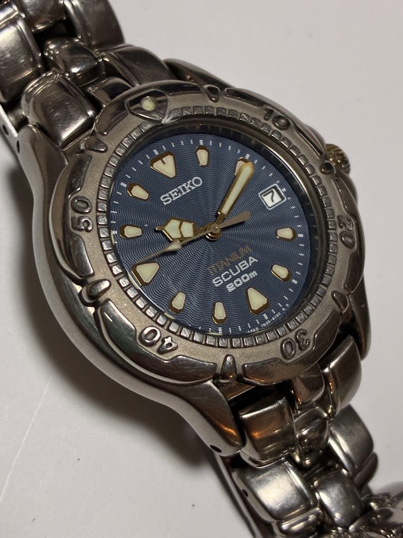 SEIKO TITANIUM DIVER Quartz Men's Watch — Japanese
