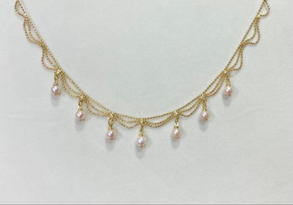 Akoya Pearl Pink Necklace featuring 7 pearls sized 5.5-6.5mm with high luster and brass K18 coated clasp