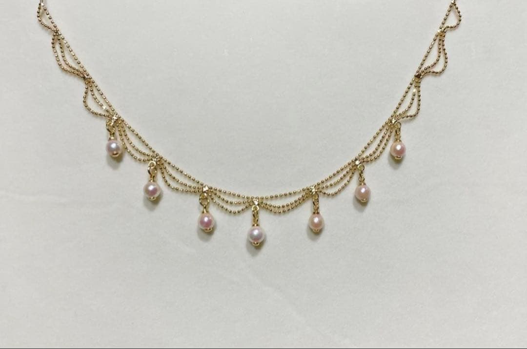 Akoya Pearl Pink Necklace featuring 7 pearls sized 5.5-6.5mm with high luster and brass K18 coated clasp