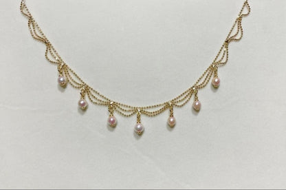 Akoya Pearl Pink Necklace featuring 7 pearls sized 5.5-6.5mm with high luster and brass K18 coated clasp