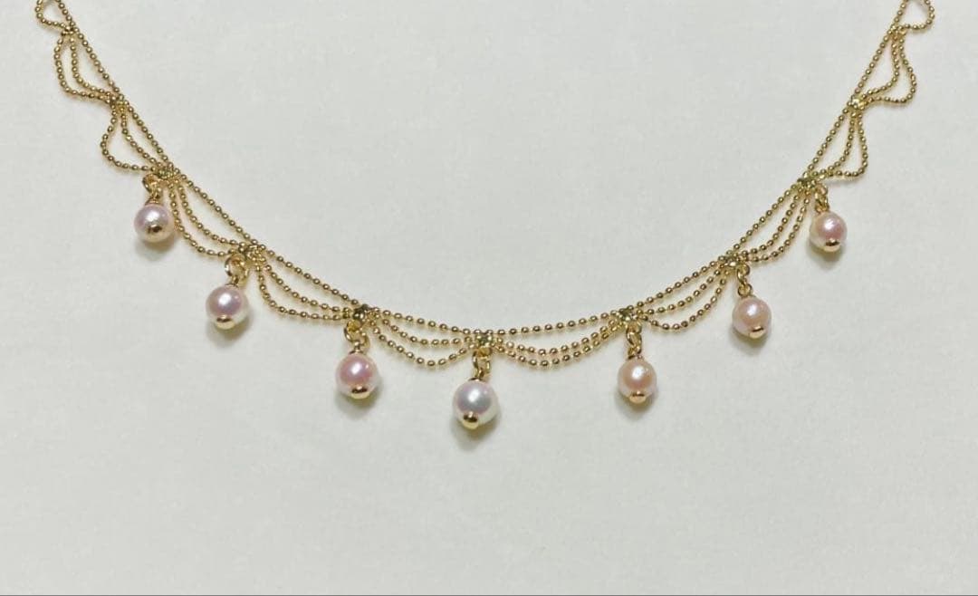 Akoya Pearl Pink Necklace featuring 7 pearls sized 5.5-6.5mm with high luster and brass K18 coated clasp