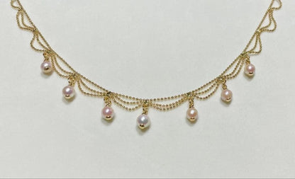 Akoya Pearl Pink Necklace featuring 7 pearls sized 5.5-6.5mm with high luster and brass K18 coated clasp