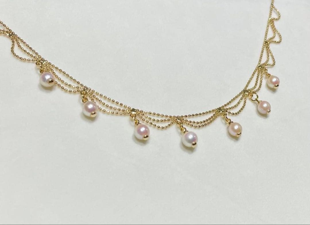 Akoya Pearl Pink Necklace featuring 7 pearls sized 5.5-6.5mm with high luster and brass K18 coated clasp