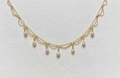 Akoya Pearl Pink Necklace featuring 7 pearls sized 5.5-6.5mm with high luster and brass K18 coated clasp