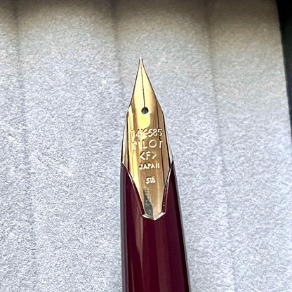 Pilot Elite 95S fountain pen in deep red with 14K fine nib and short size