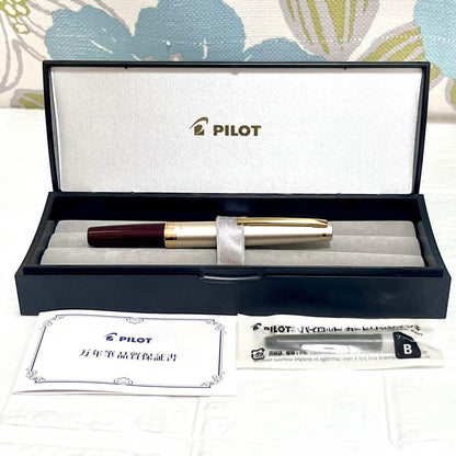 Pilot Elite 95S fountain pen in deep red with 14K fine nib and short size