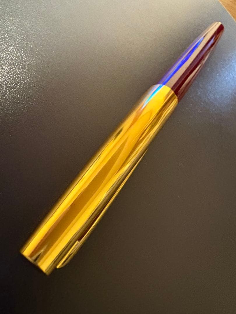 Kiwami 1960s Pilot Pen Super Series with gold cap and special alloy tip, engraved with JIS mark