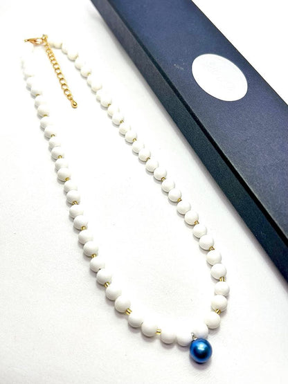 Akoya pearl necklace with black and indigo blue pearls, white onyx beads, and K18 gold leaf Venetian glass parts