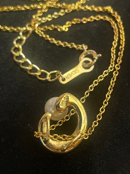 TASAKI pearl necklace made of silver and yellow gold, 46cm length, weighing 5 grams