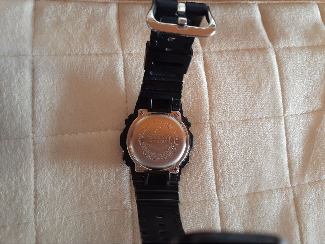 CASIO DW5600E Digital Men's Watch — Japanese