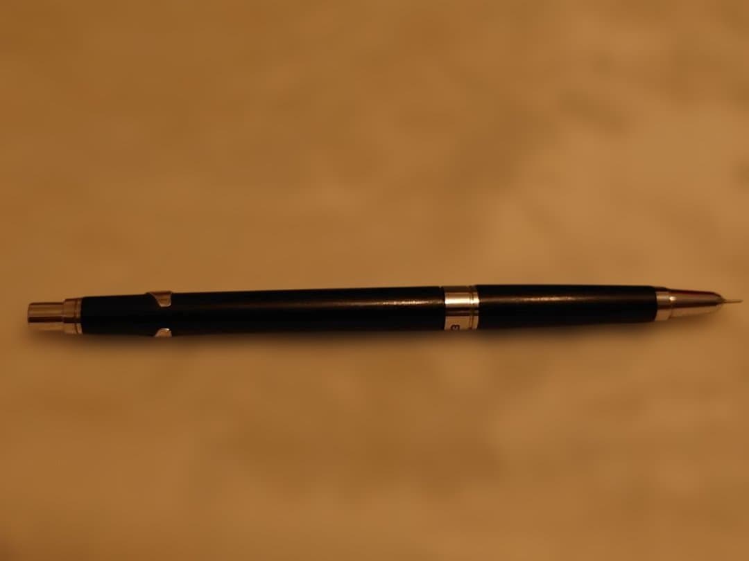 PILOT H-1003 black 0.3mm mechanical pencil with double click mechanism and lead holder