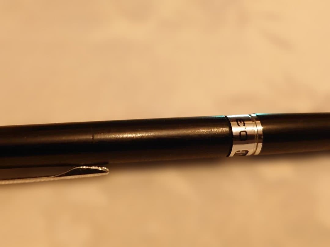 PILOT H-1003 black 0.3mm mechanical pencil with double click mechanism and lead holder