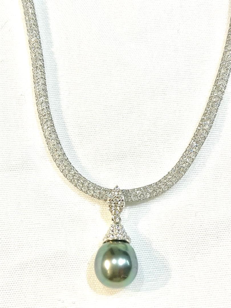 Akoya pearl single necklace with 10mm pearl on silver mesh chain 35cm plus 5cm extender