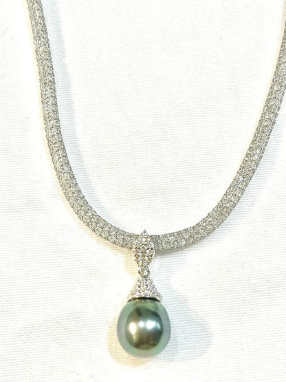 Akoya pearl single necklace with 10mm pearl on silver mesh chain 35cm plus 5cm extender