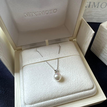 Mikimoto pearl pendant necklace with 7.5mm pearl set in 18K white gold chain
