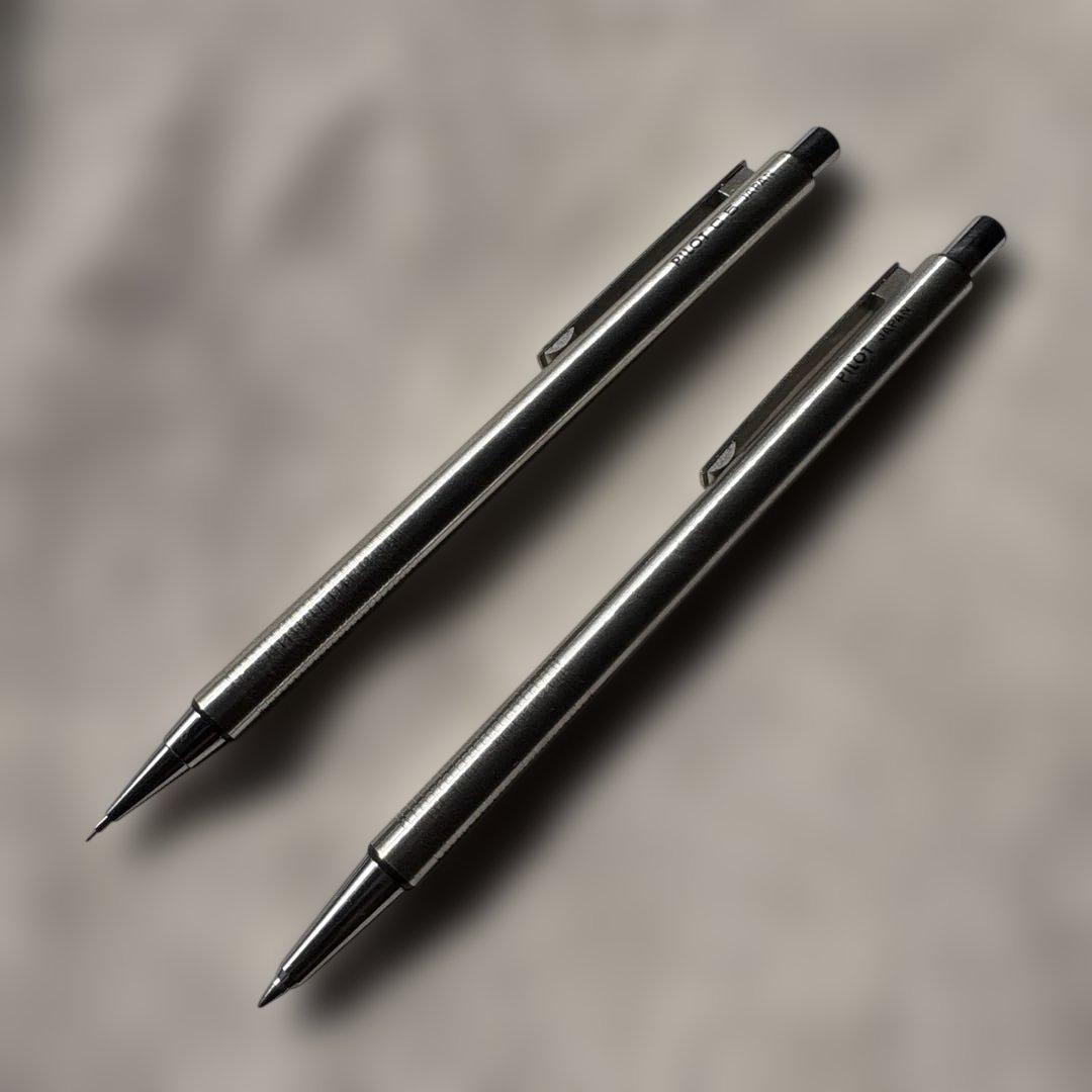 Silver Pilot mechanical pencil and ballpoint pen set made of stainless steel with instruction manual
