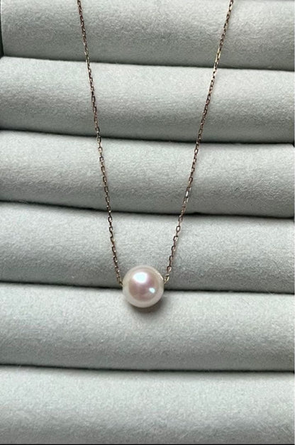 K10 Akoya pearl necklace with 7-8mm pearls set in 10 karat yellow gold chain