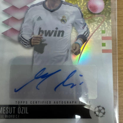 Topps Finest Mesut Ozil Autographed Card — Japanese