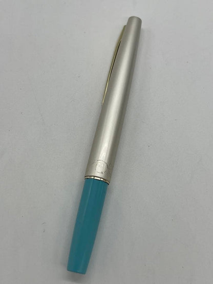 Pilot fountain pen with 14K gold-plated fine nib in turquoise blue and silver etching design