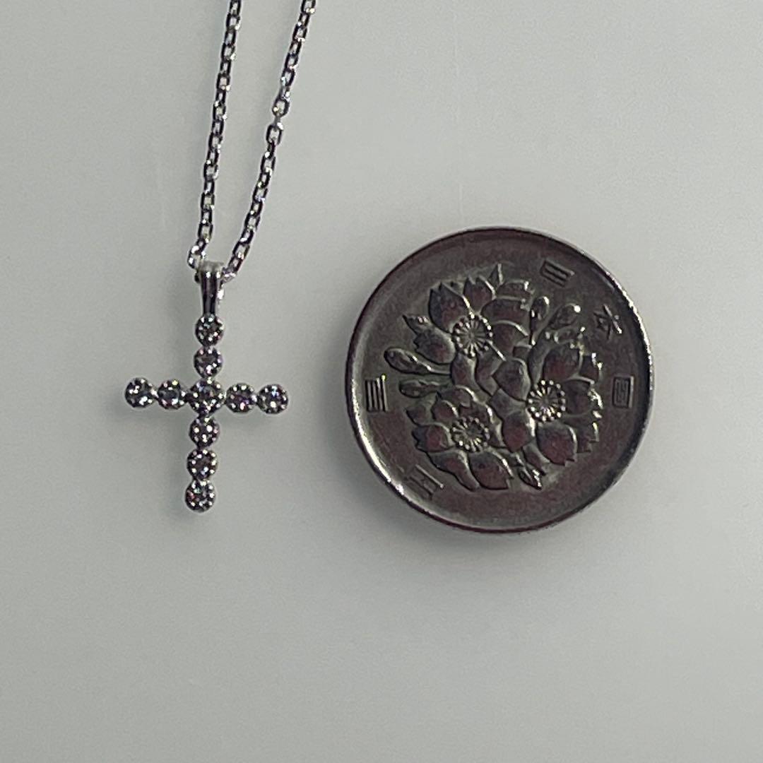 Agete silver cross charm necklace with 40 cm SV925 chain and 2x1 cm SV950 charm featuring zirconia stone