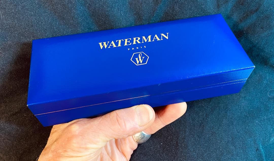 Waterman Paris Vintage Expert ballpoint pen in matte black with palladium-plated trim and stainless steel nib