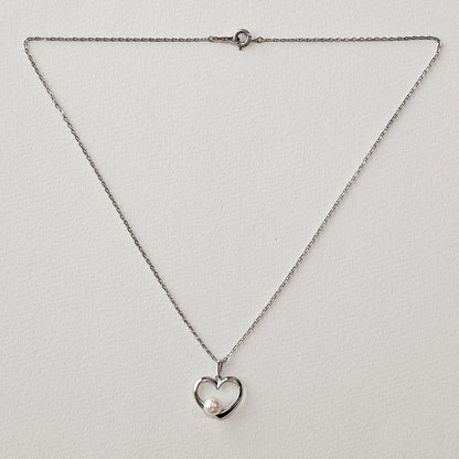 Mikimoto sterling silver necklace with 6mm pearl and heart-shaped pendant on 40cm chain
