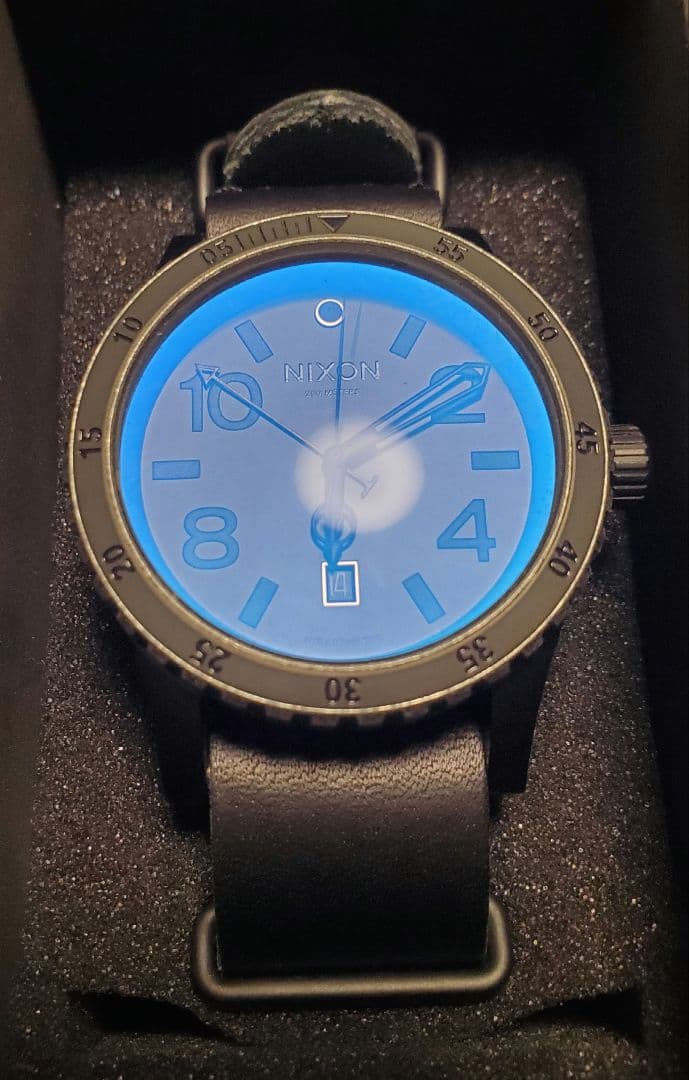NIXON DIPLOMAT BLACK/ANTIQUE SILVER Quartz Men's Watch — Japanese