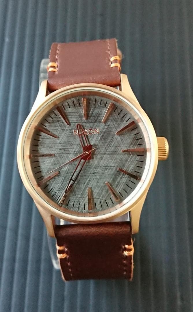 NIXON Sentry 38 Quartz Men's Watch — Japanese