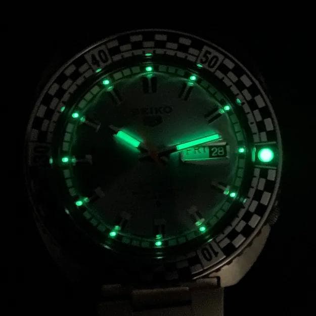 SEIKO LARRY DIVER Automatic Men's Watch — Japanese