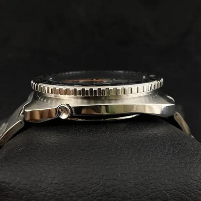 SEIKO LARRY DIVER Automatic Men's Watch — Japanese