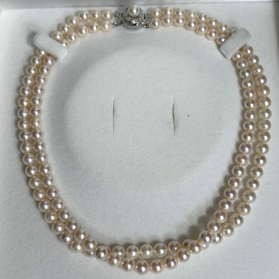 Two-strand Akoya pearl necklace with 6.0-6.5mm pearls measuring 41.5cm in length