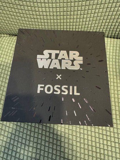 FOSSIL Star Wars Endor Leia Digital Men's Watch — Japanese
