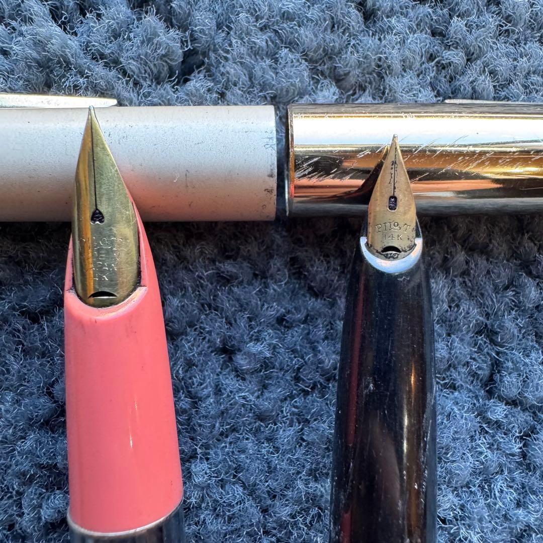 Two PILOT Super 100V 14K 585 fountain pens in used condition without ink