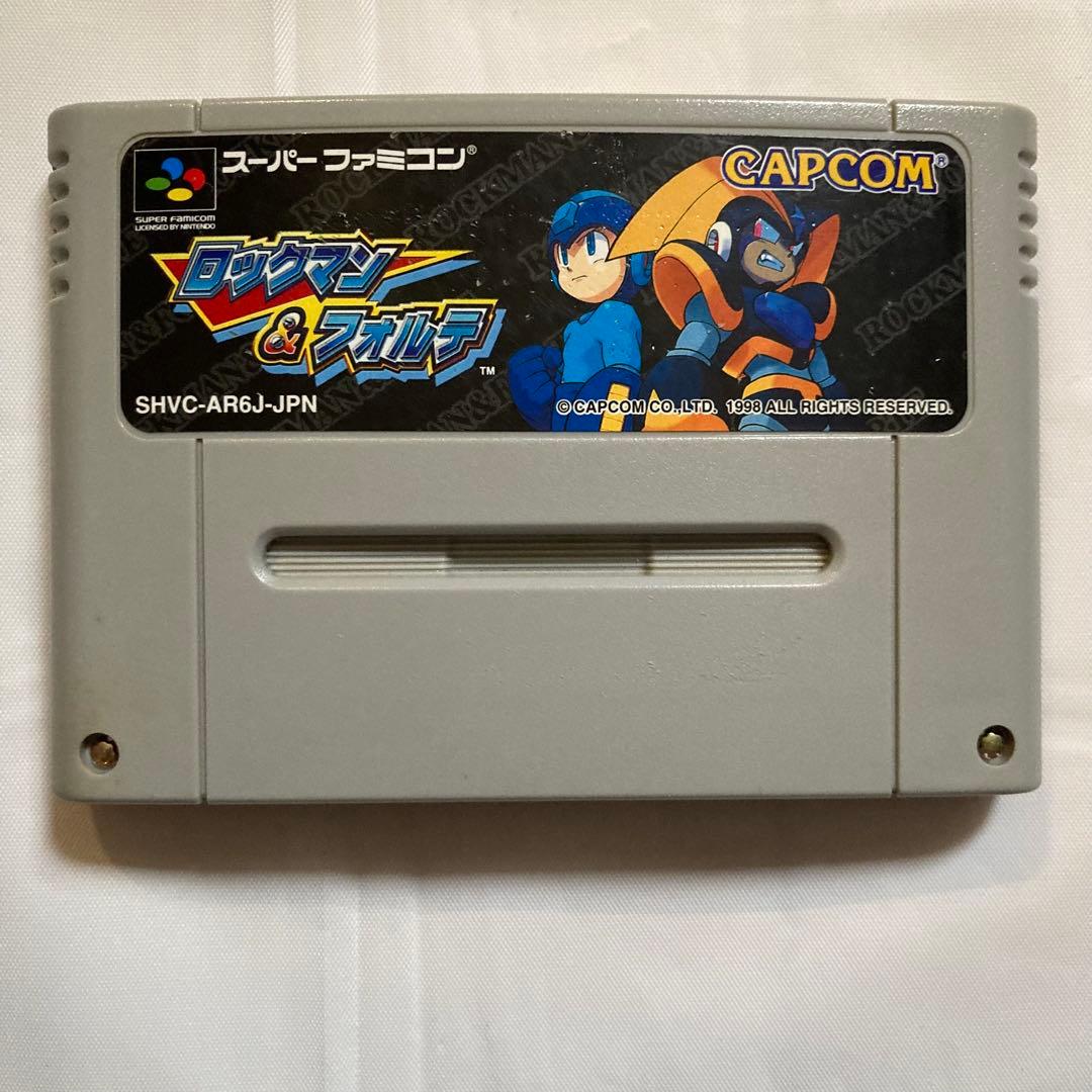 Super Famicom Rockman & Forte game cartridge and box for the Super Famicom console