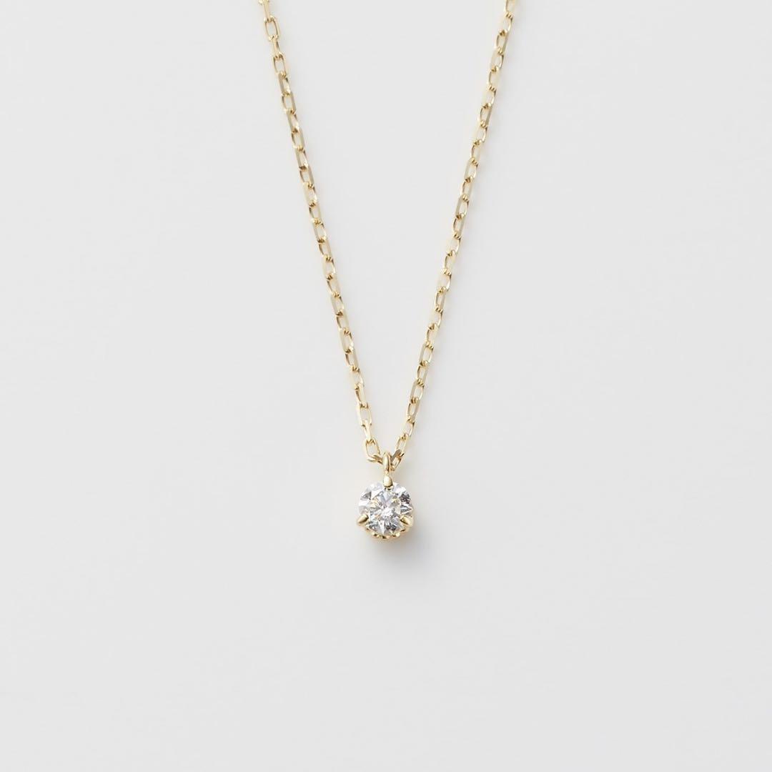 Agete K18 One Pearl Diamond Necklace featuring 0.05ct diamond pendant on a 40cm gold chain