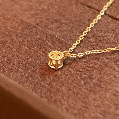 Agete K18 One Pearl Diamond Necklace featuring 0.05ct diamond pendant on a 40cm gold chain